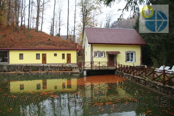Шаян. Комплескс отдыха «Казковий маєток-Шаяниця»
